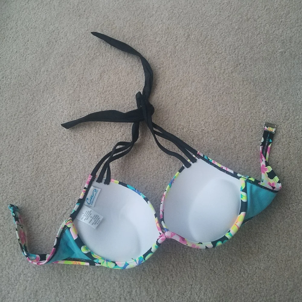 Sexy Black Floral Halter Push-up Bikini Top California Waves